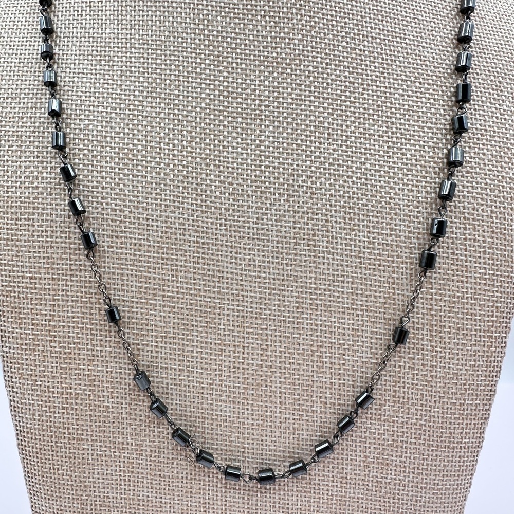 Vintage Y2K Silver Gunmetal Hematite Beaded Necklace Women's Jewelry